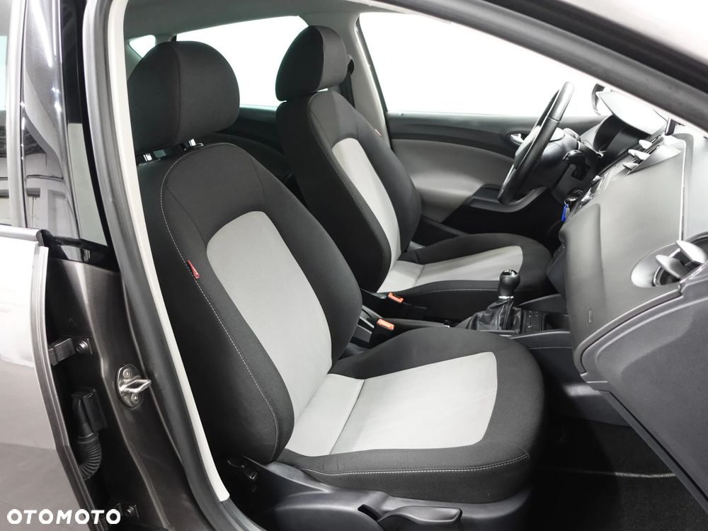 Seat Ibiza 1.4 16V Style - 27