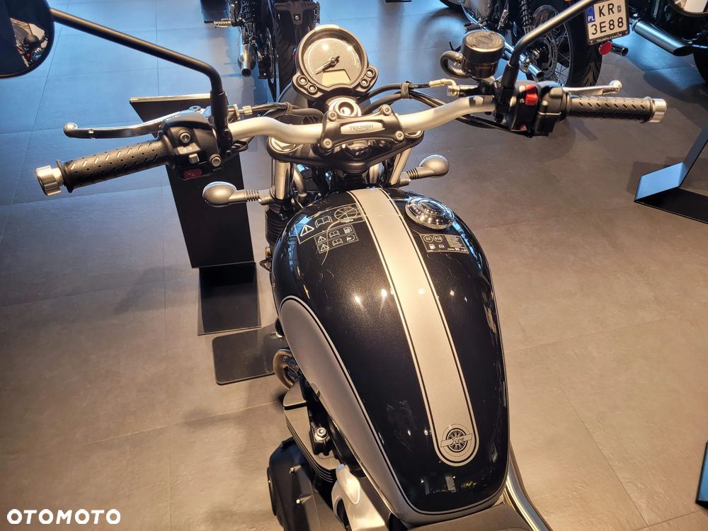Triumph Scrambler - 7
