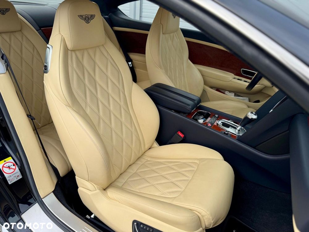 Bentley Continental GT - 20