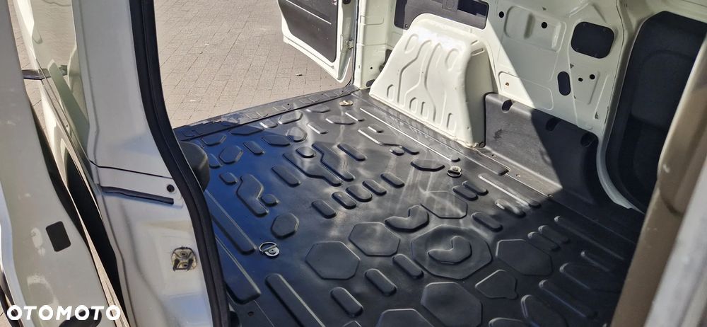 Fiat Doblo - 15
