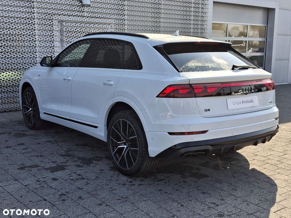 Audi Q8 - 5