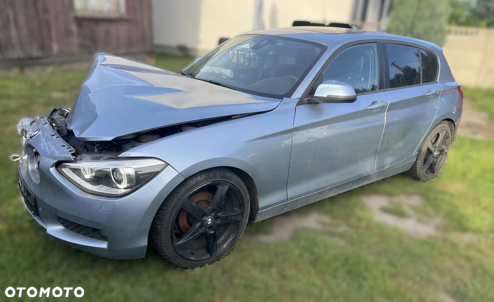 BMW Seria 1 116i Sport Line - 2