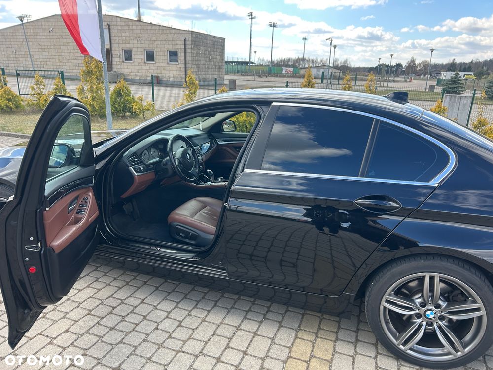 BMW Seria 5 520d - 8