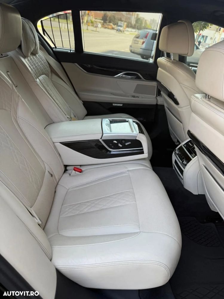 BMW Seria 7 740d xDrive - 4