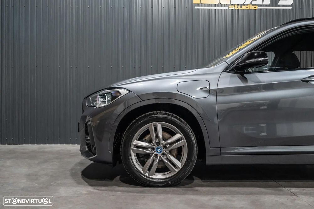 BMW X1 xDrive25e Pack Desportivo M - 26