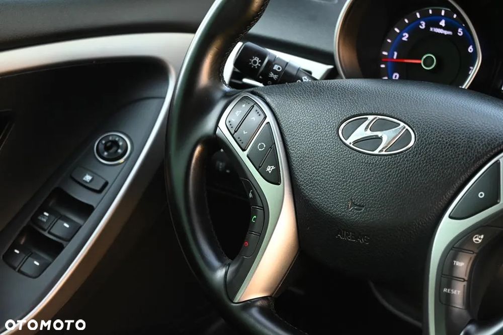 Hyundai i30 i30cw 1.4 Style - 27