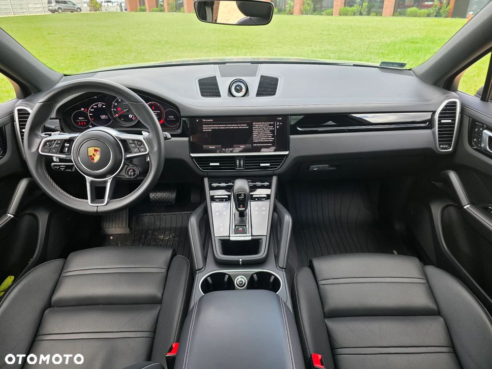 Porsche Cayenne Standard - 15