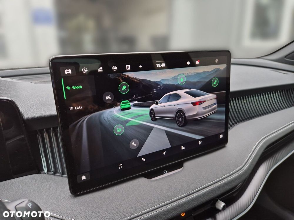 Skoda Superb 2.0 TSI Sportline DSG - 32