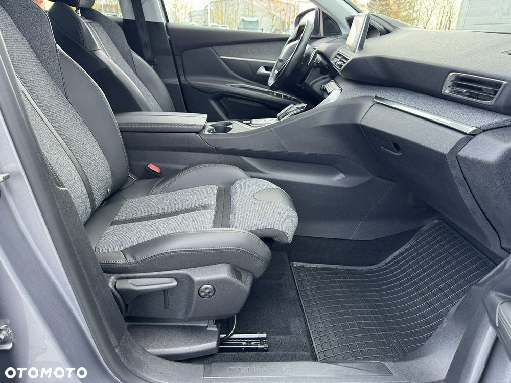Peugeot 3008 Allure - 35