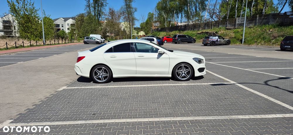 Mercedes-Benz CLA 250 4-Matic AMG Line - 8