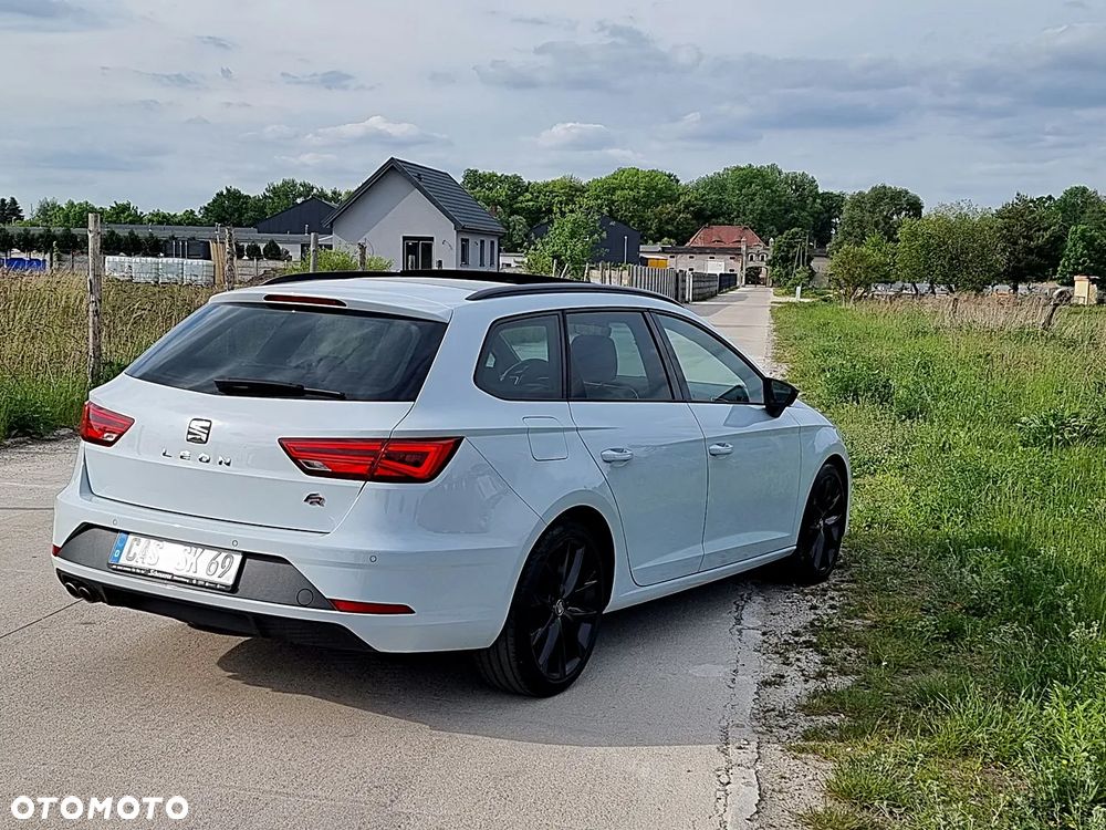 Seat Leon 2.0 TDI DPF DSG FR Black Matt Edition - 3