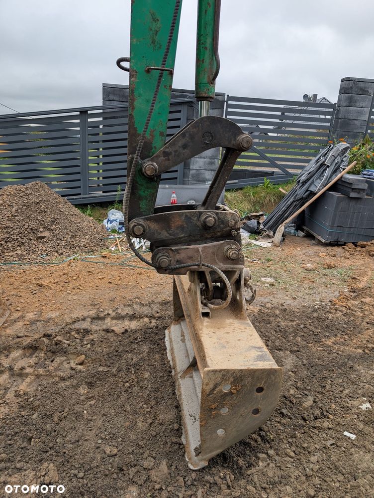 JCB 8052 - 8