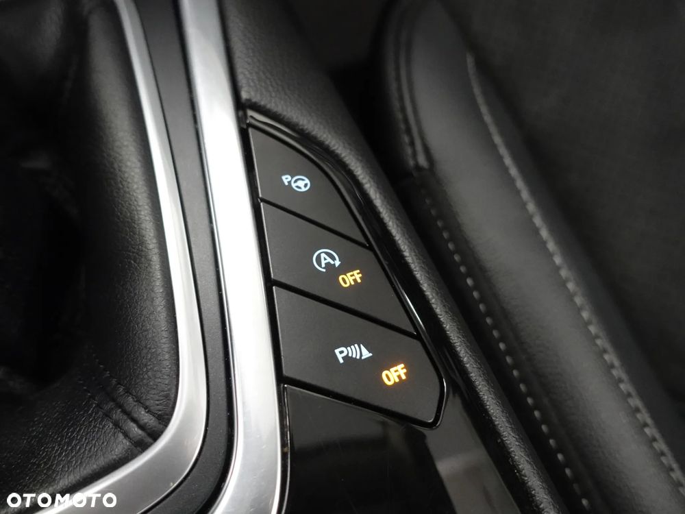 Ford S-Max 2.0 TDCi 4WD Titanium - 35