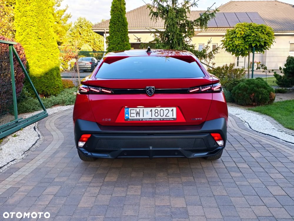 Peugeot 408 1.6 Plug-In Hybrid 180 GT EAT8 - 8