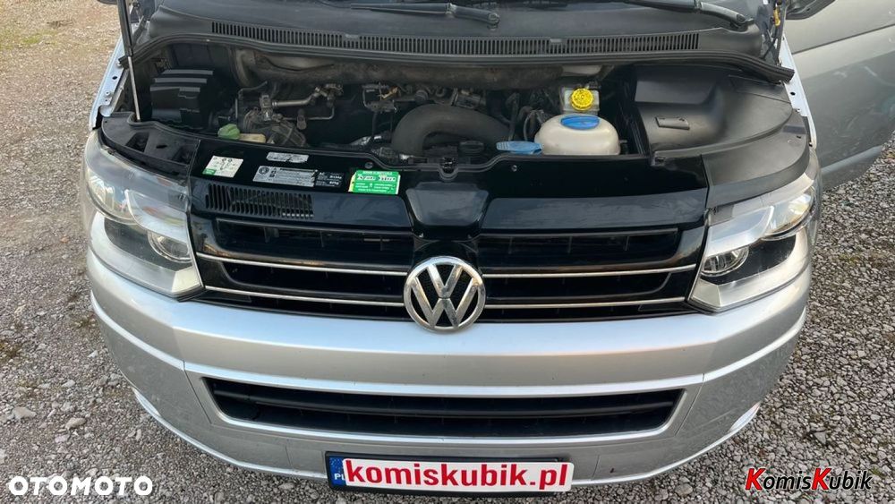 Volkswagen Caravelle - 23