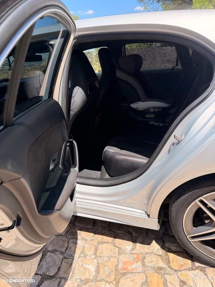 Mercedes-Benz A 160 AMG Line - 16