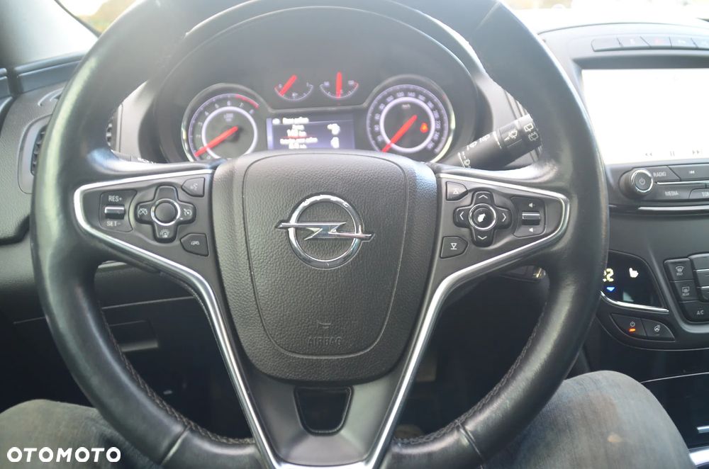 Opel Insignia 1.6 ECOTEC DI Turbo Touer Business Innovation - 26