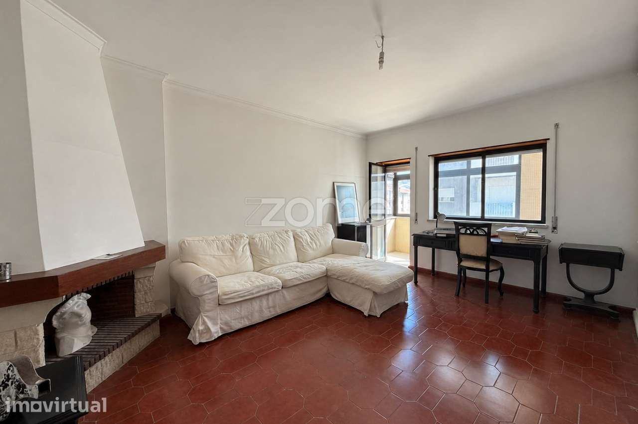 Apartamento T2 Mobilado para Arrendamento no Vale das Flores, Coimbra - Grande imagem: 4/10