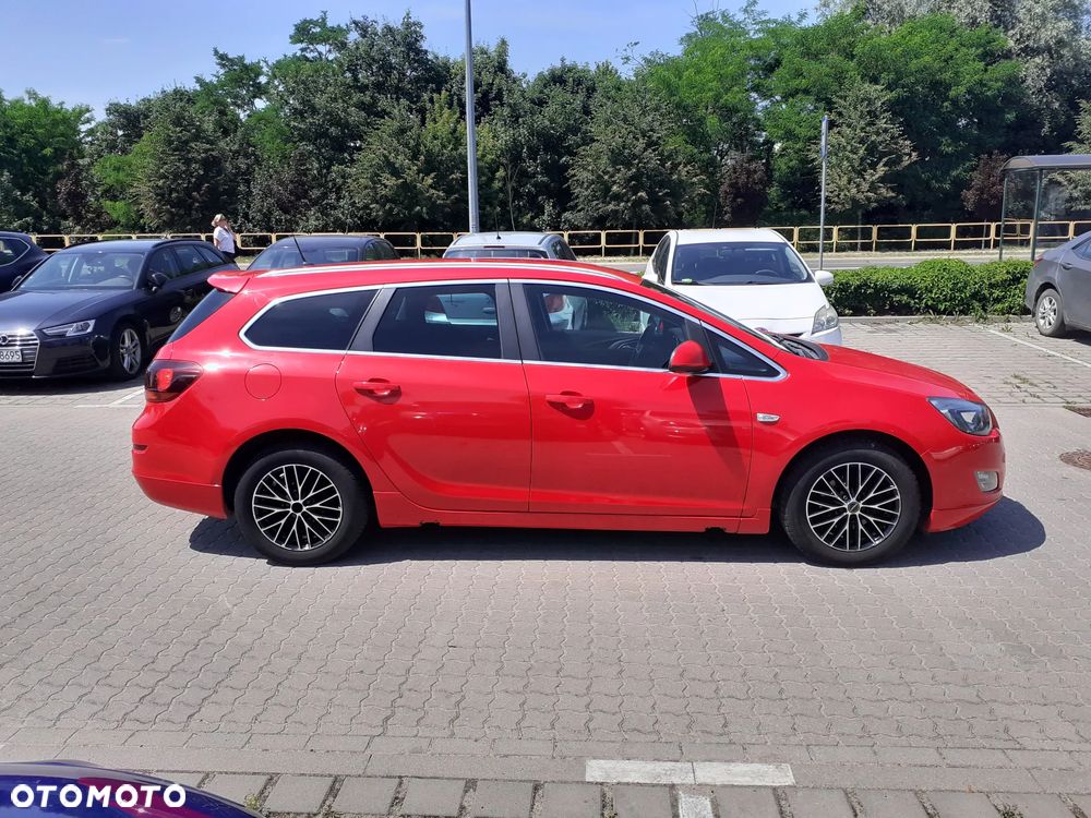 Opel Astra 1.4 Turbo 150 Jahre - 6