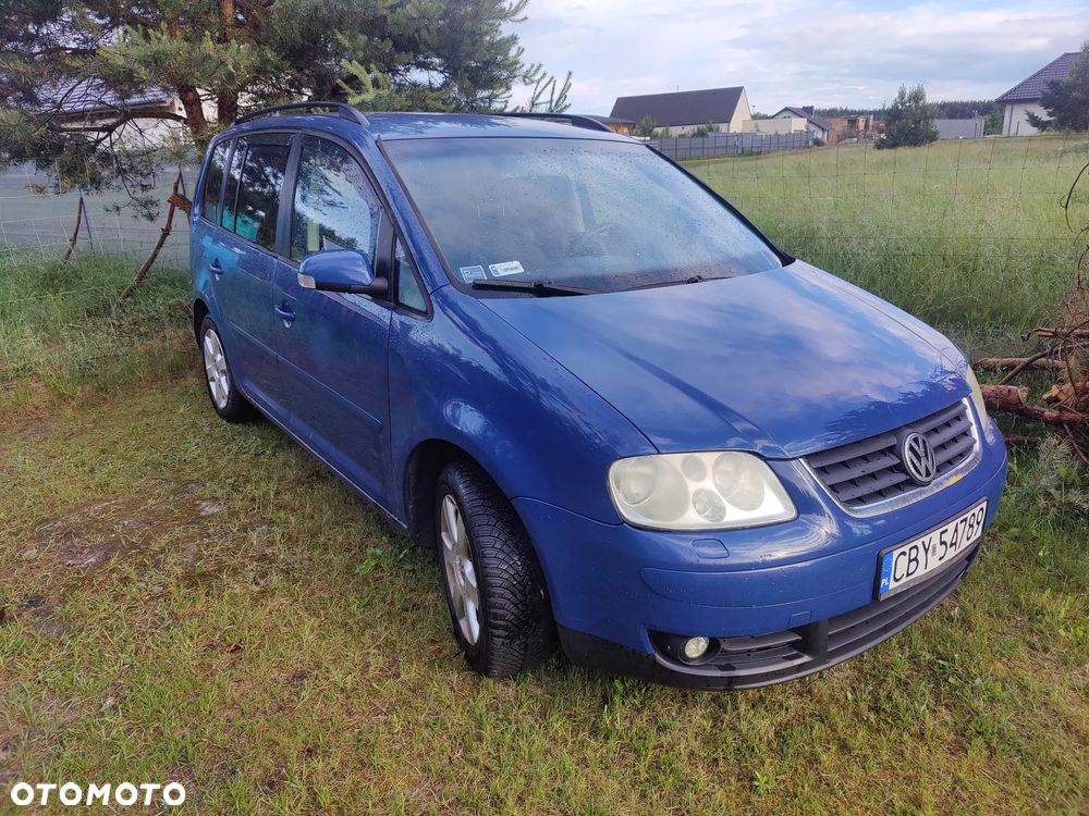 Volkswagen Touran 2.0 TDI Trendline DSG - 1