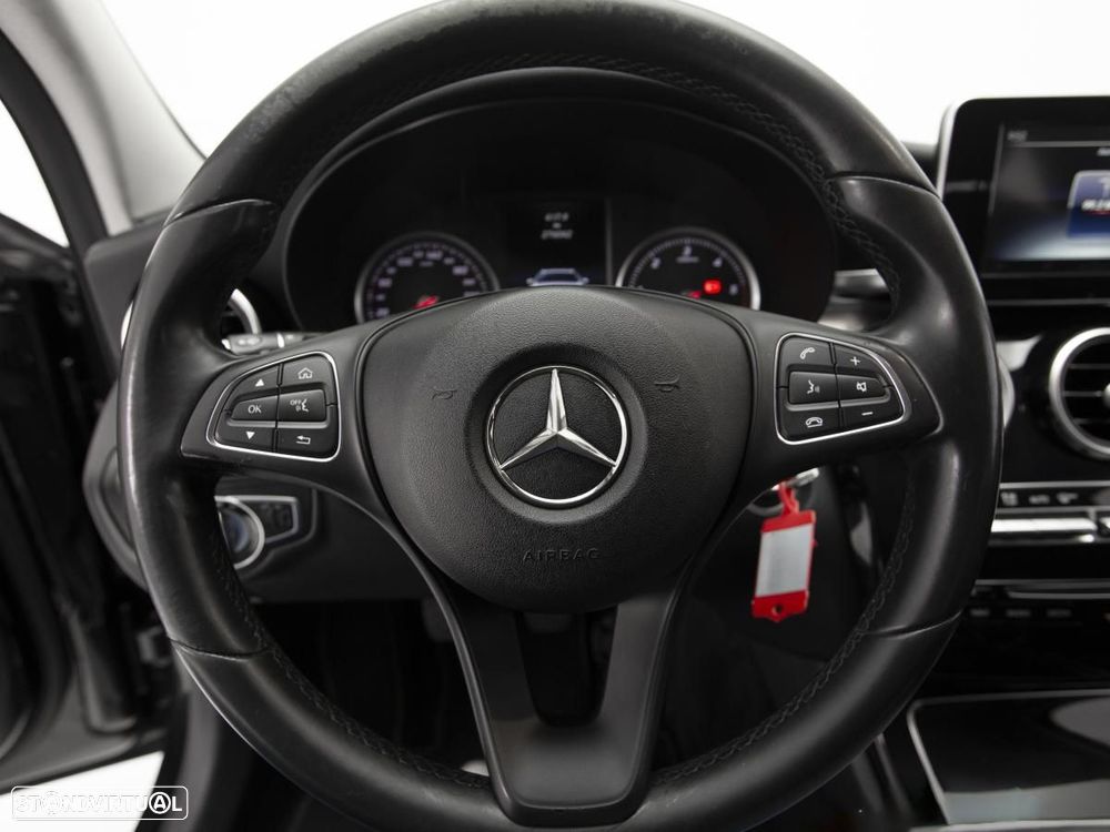 Mercedes-Benz C 200 - 19