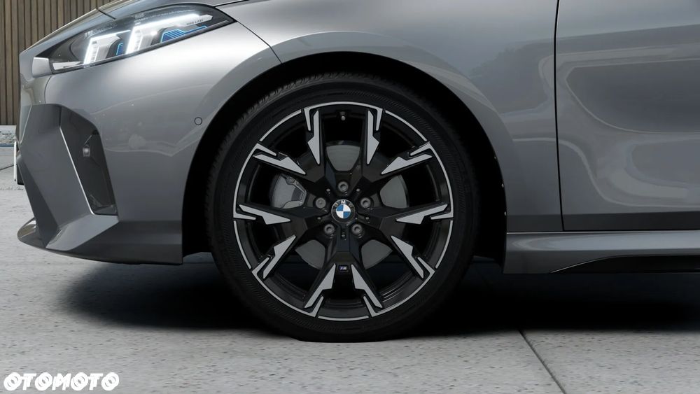 BMW Seria 1 120 mHEV - 15