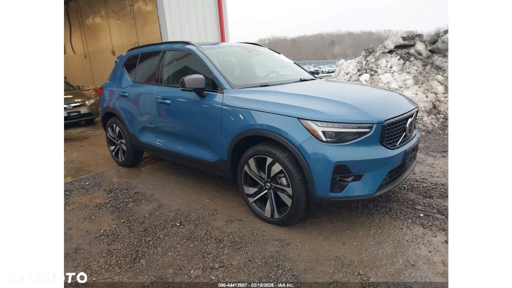 Volvo XC 40 B5 AWD Ultimate Dark - 1