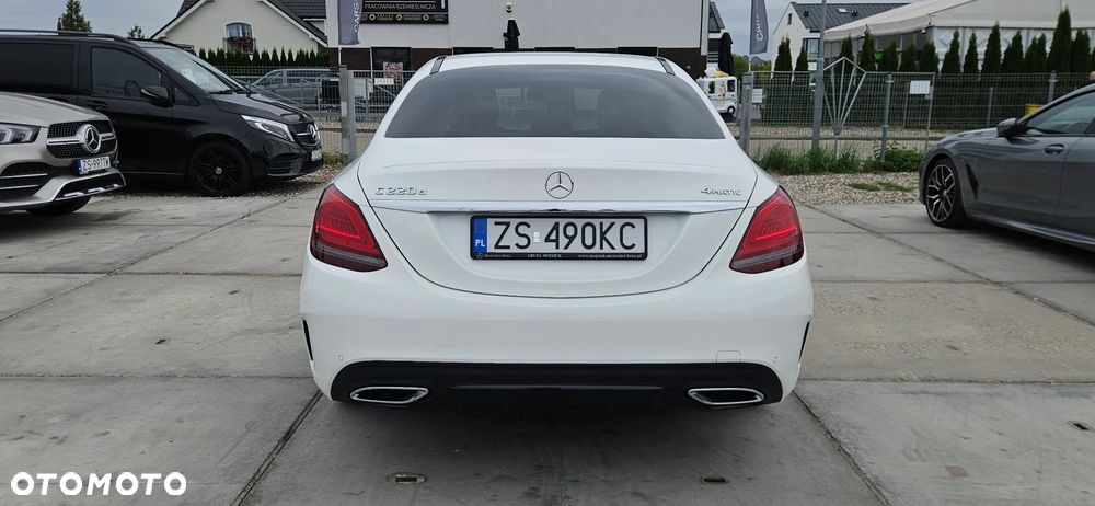 Mercedes-Benz Klasa C 220 d 4Matic 9G-TRONIC AMG Line - 6