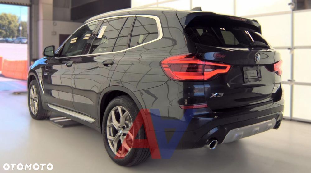 BMW X3 xDrive30i Luxury Line - 5