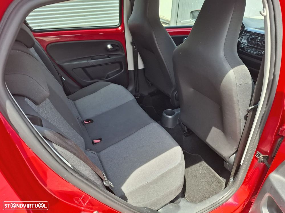 VW Up! 1.0 BlueMotion Move - 21