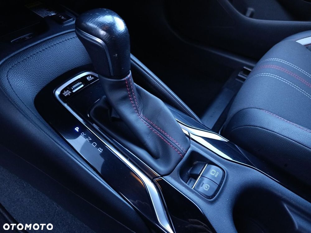 Toyota Corolla 1.8 Hybrid GR Sport - 19