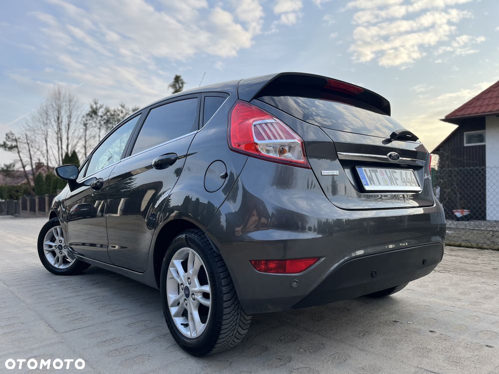 Ford Fiesta 1.0 EcoBoost S&S TITANIUM - 33