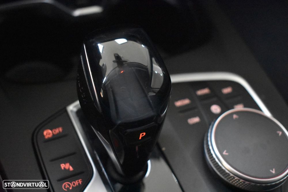 BMW 116 d Corporate Edition Auto - 32