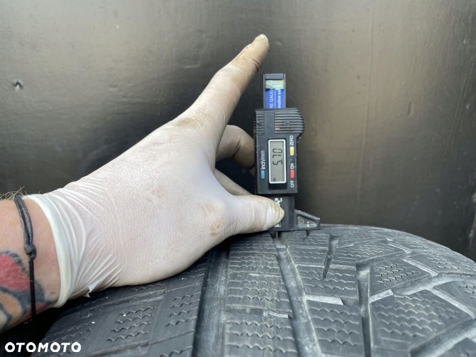 25545R20 Hankook Winter I-Cept Evo 2 SUV 6,8mm - 4