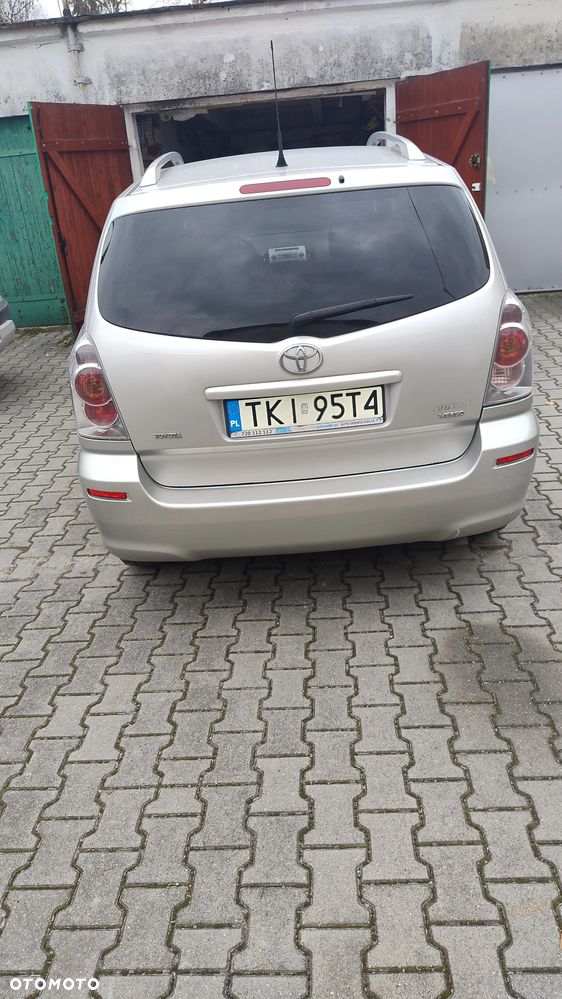 Toyota Corolla Verso 2.0 D-4D Sol - 8