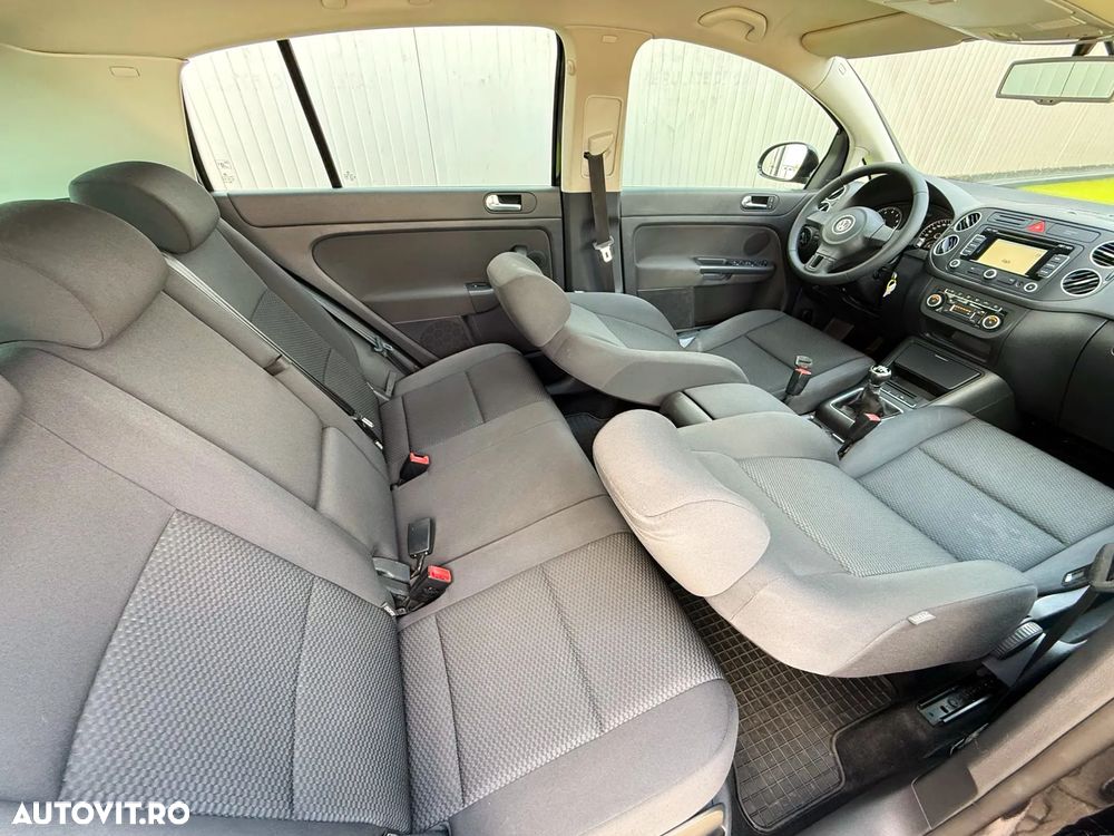 Volkswagen Golf Plus - 25