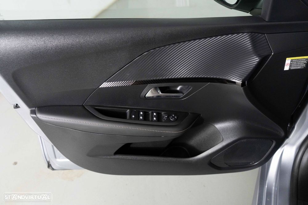Peugeot 208 1.2 Hybrid Allure e-DCS6 - 16