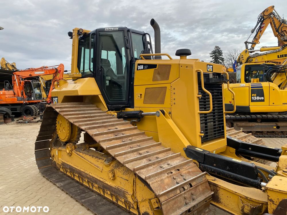 Caterpillar CAT D6N LGP, 7800 MTH, Z NIEMIEC, PIĘKNY STAN - 16