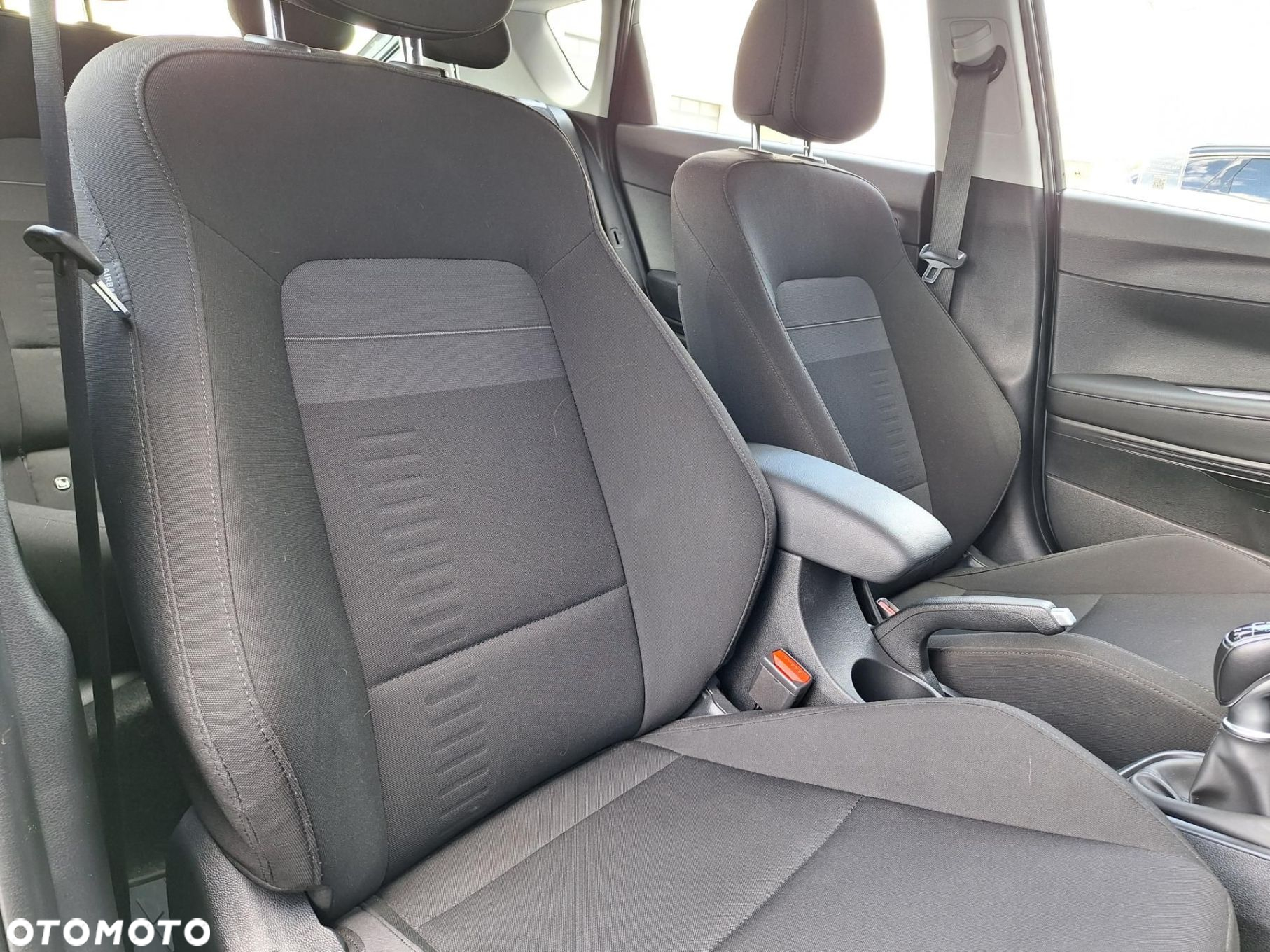 Hyundai Bayon 1.0 T-GDI Smart - 11