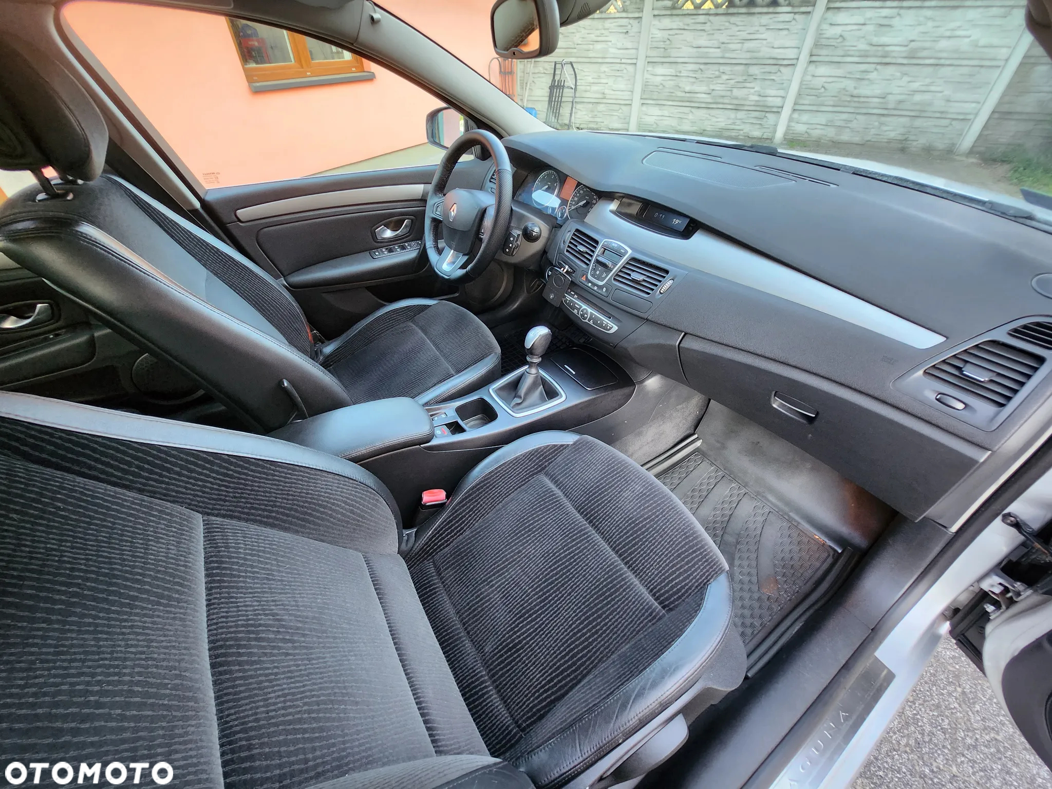 Renault Laguna - 5