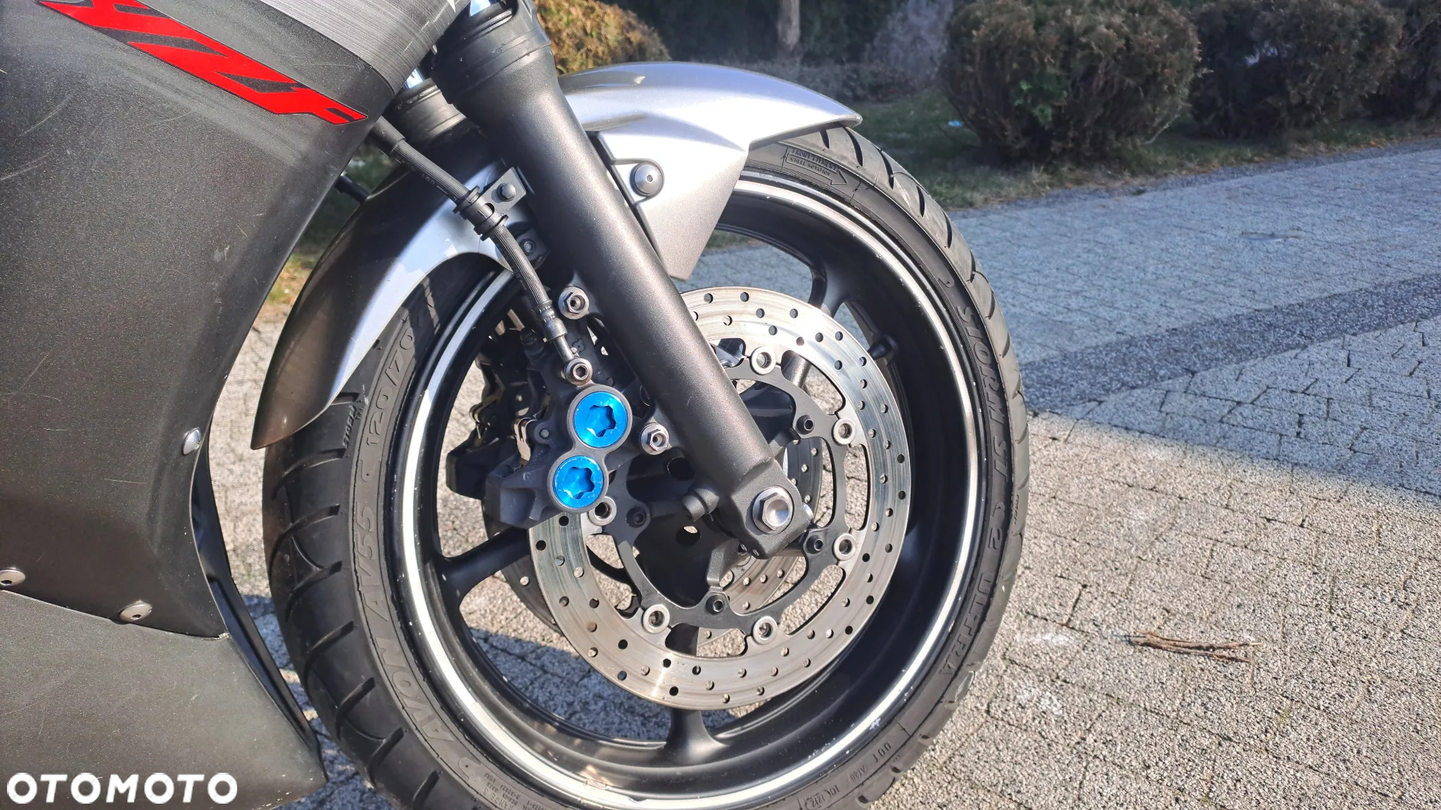 Yamaha R6 - 16