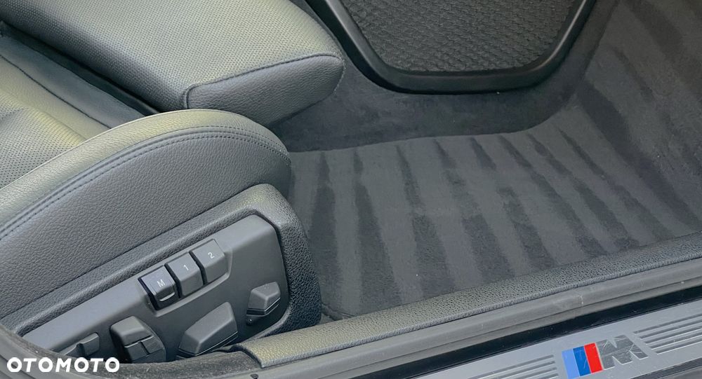 BMW Seria 6 640i xDrive - 14