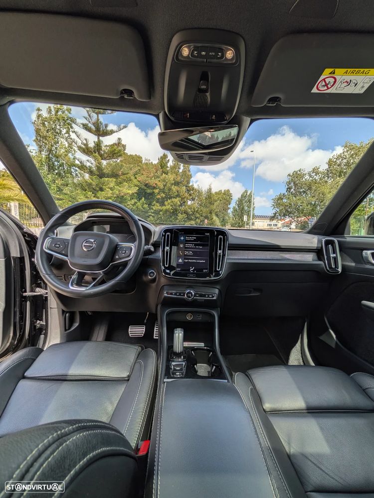 Volvo XC 40 T5 Twin Engine DKG R-Design - 12
