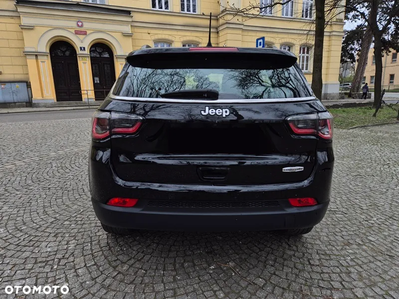 Jeep Compass - 5