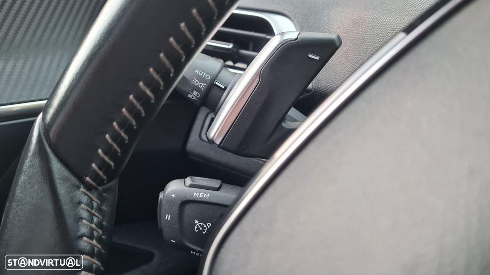 Peugeot 5008 - 14