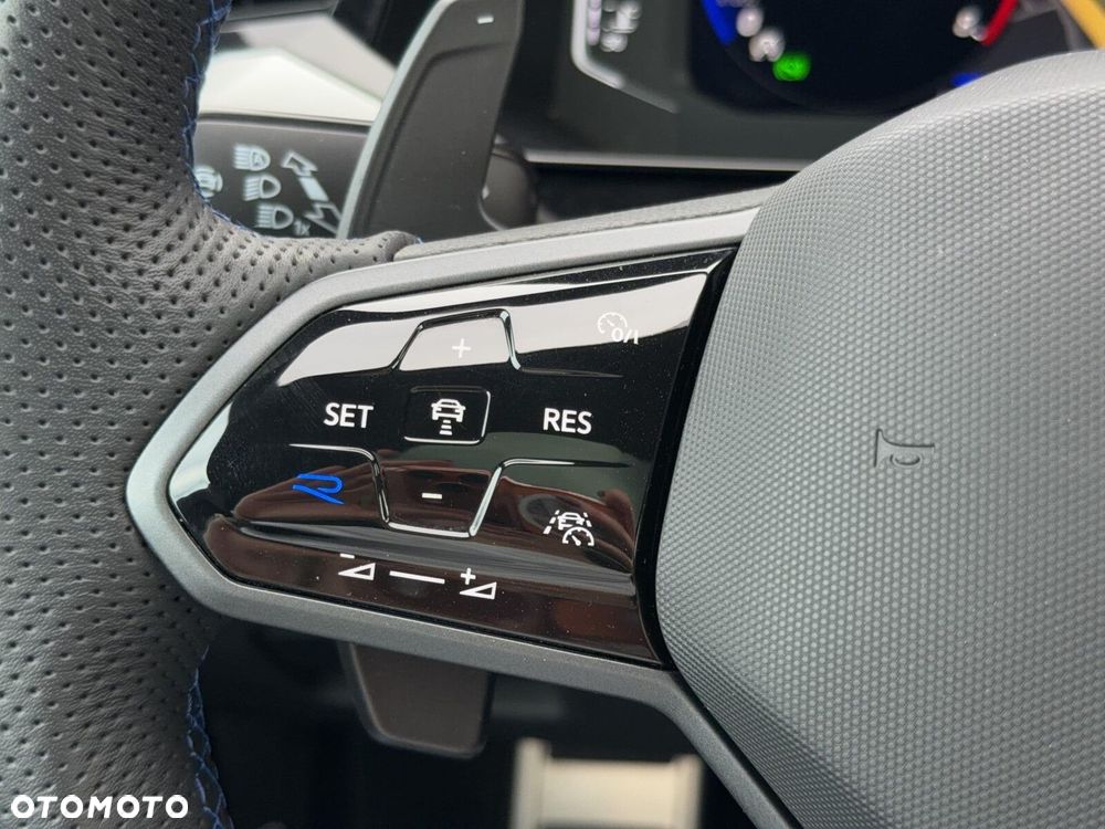 Volkswagen Arteon Shooting Brake 2.0 TSI 4Motion R DSG - 19