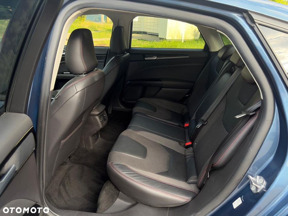 Ford Mondeo SW 2.0 Ti-VCT ST-Line - 27