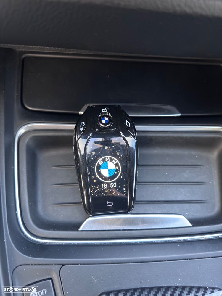 BMW 320 d Auto Pack M - 20