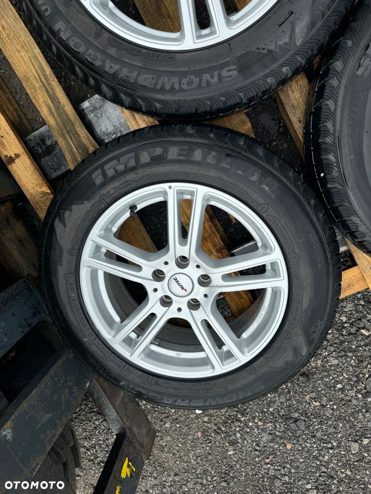 KOMPLET KÓŁ KOŁA KOŁO VOLKSWAGEN TIGUAN 215 / 65 17 - 4