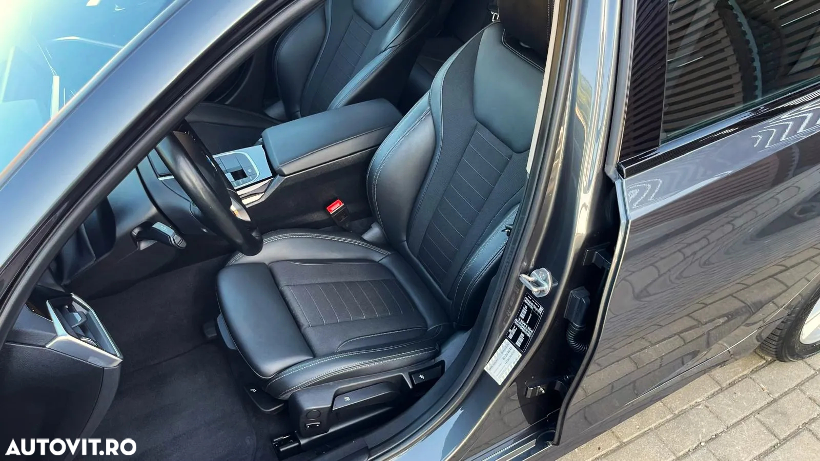 BMW Seria 3 320d Touring Aut. Sport Line - 18